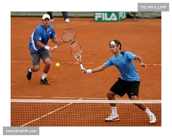 网球比赛中网前截击技巧解析及应用策略提升球员竞技水平